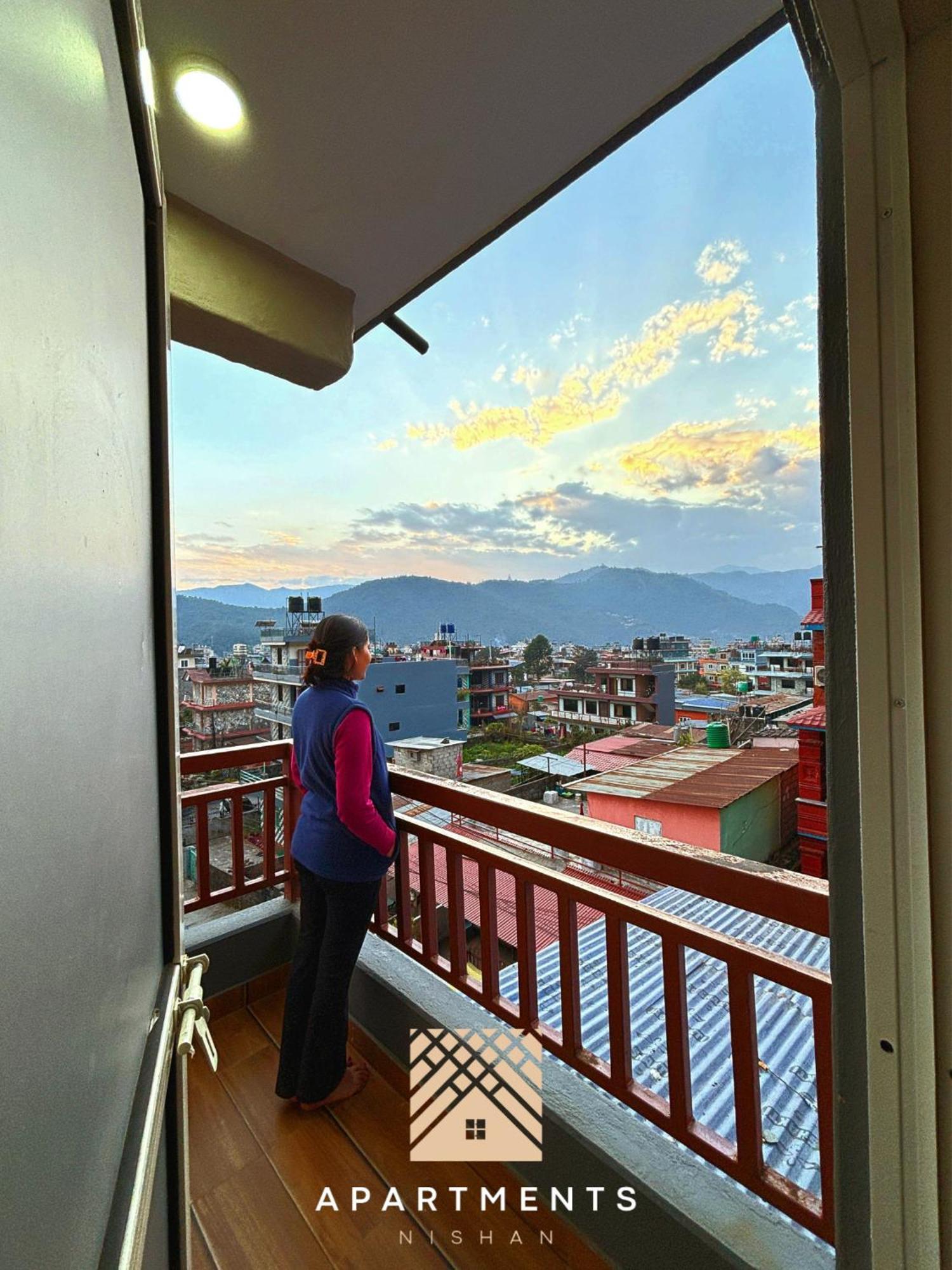 Nishan Apartments -Lakeside Pokhara Esterno foto