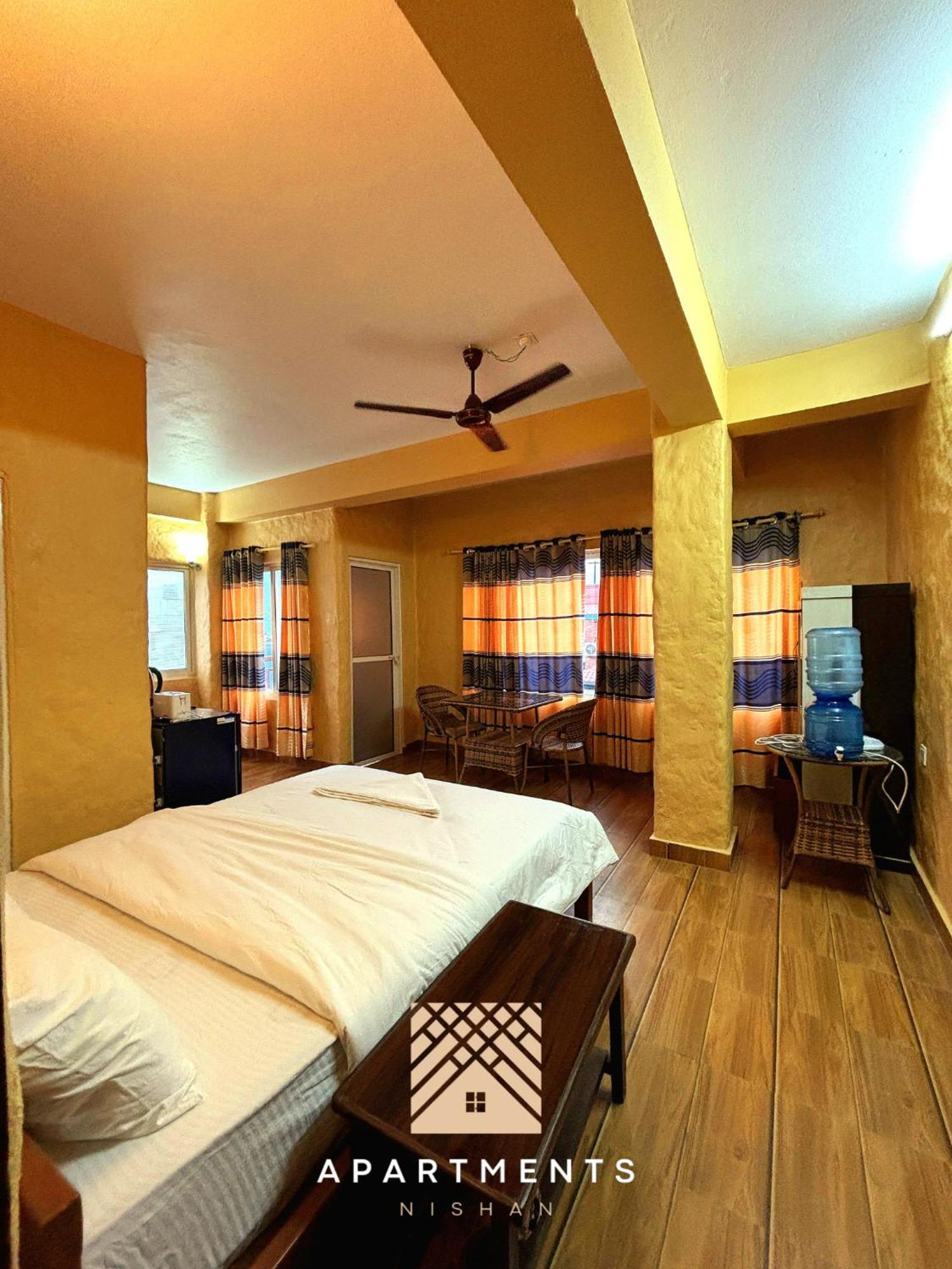Nishan Apartments -Lakeside Pokhara Esterno foto