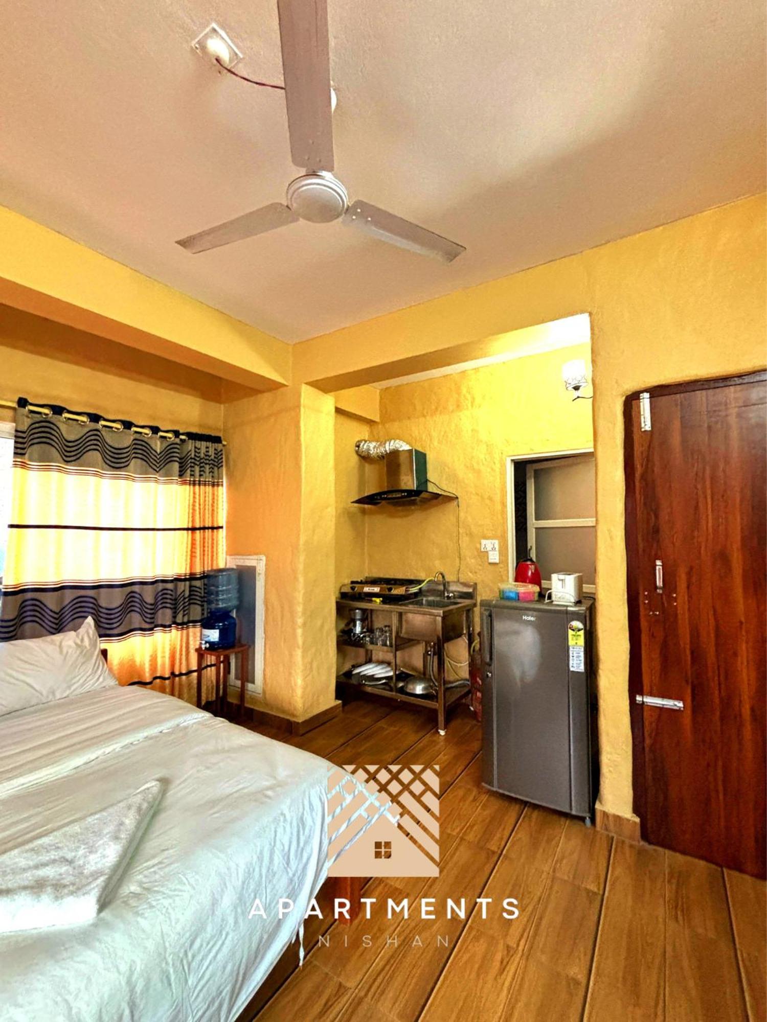 Nishan Apartments -Lakeside Pokhara Esterno foto